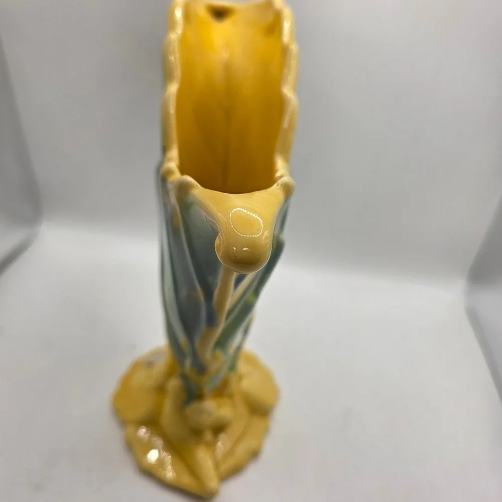 Vintage Royal Haeger Royal Hickman Yellow Drip Glaze Fan Leaf Vase 1940s USA